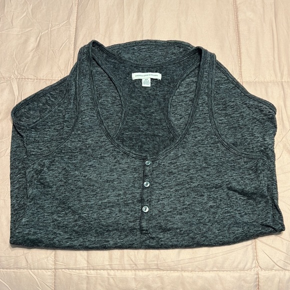 AE Tank - Picture 3 of 3